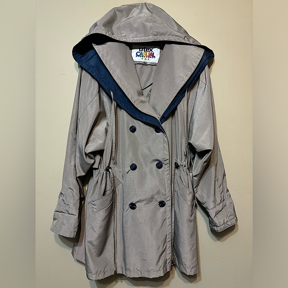 UTEX Vintage Hooded Double Breasted Trench Coat, Cinch Waist, Made in Hong Kong